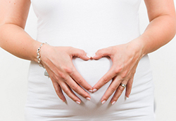 在黄冈怀孕了怎么做产前亲子鉴定，在黄冈怀孕了做亲子鉴定准确性高吗